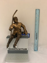 Load image into Gallery viewer, Rare offering: Hockey 10&quot; Leafs Legends Row Statue - Sittler $89.99 LAST ONE! CLOSEOUT
